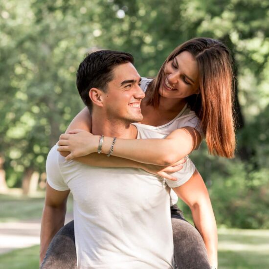 casal feliz